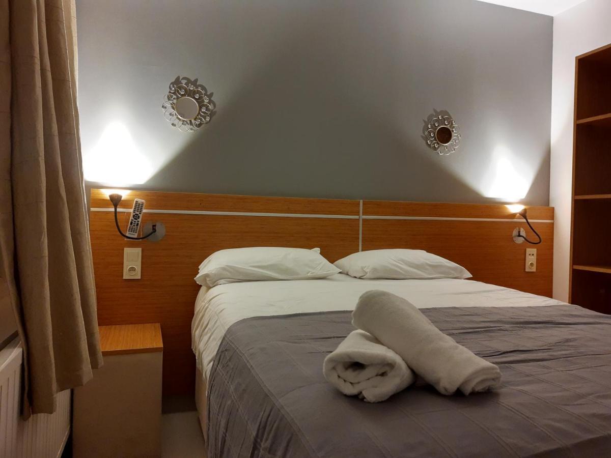 Helios Hotel Poitiers Buitenkant foto