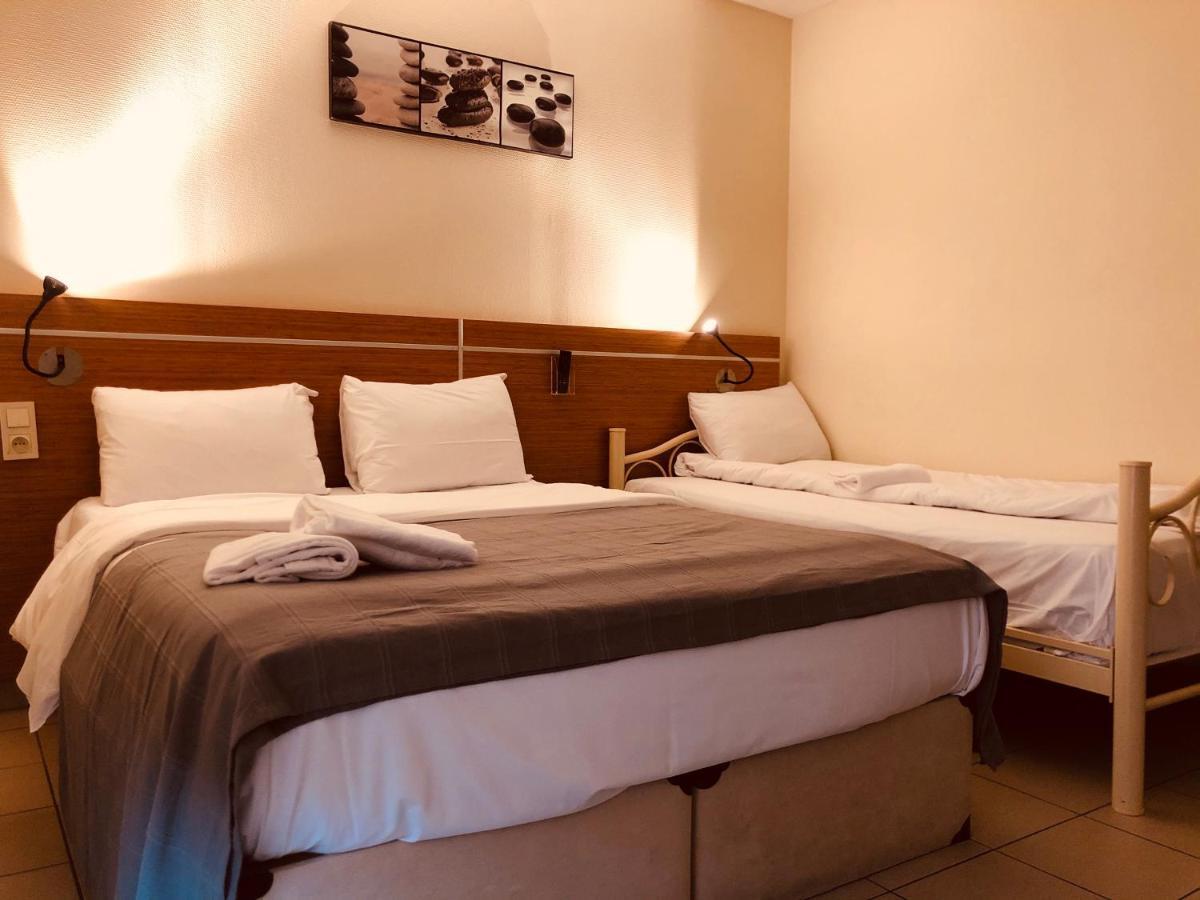 Helios Hotel Poitiers Buitenkant foto