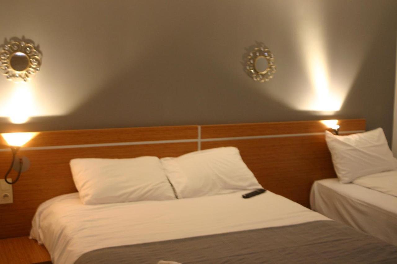 Helios Hotel Poitiers Buitenkant foto