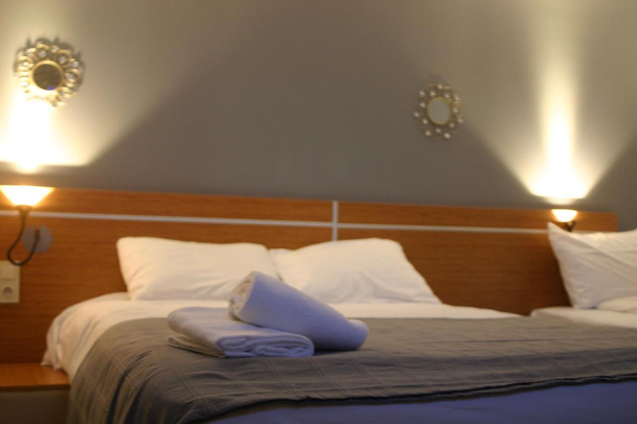 Helios Hotel Poitiers Buitenkant foto