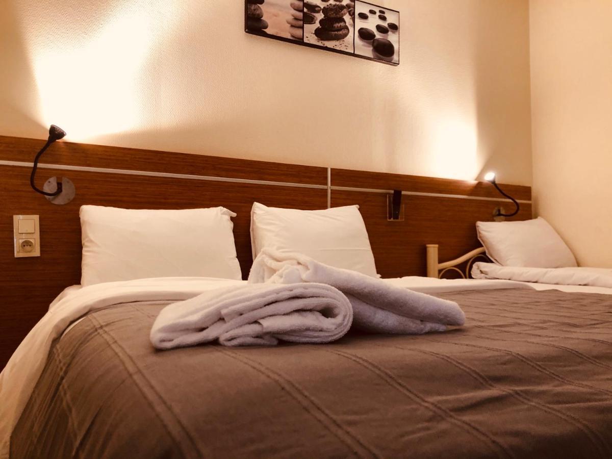 Helios Hotel Poitiers Buitenkant foto